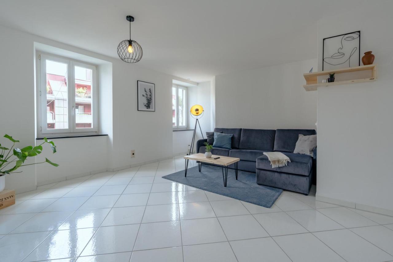 Apartment In The City Center With Free Parking Biel Kültér fotó