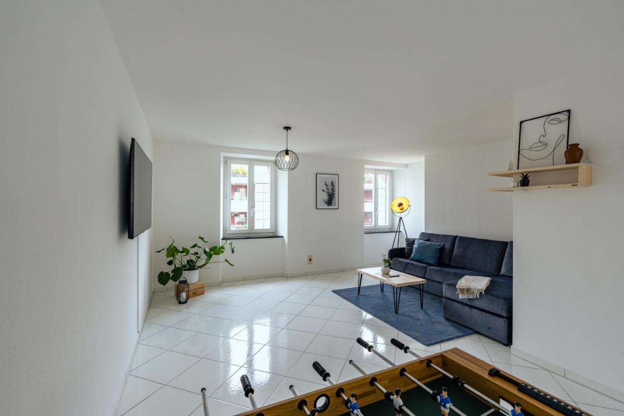 Apartment In The City Center With Free Parking Biel Kültér fotó